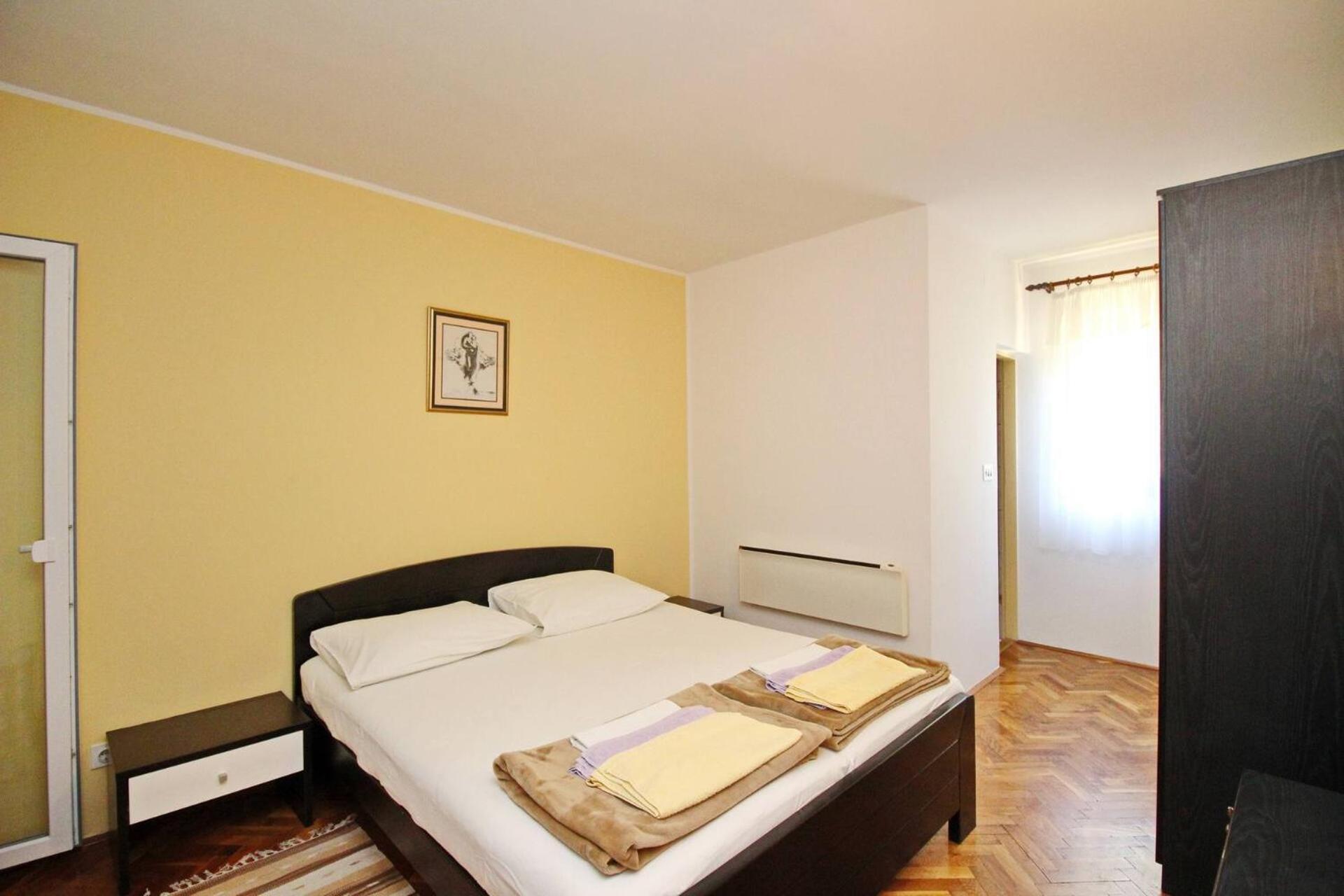Apartments Karamarko Башка Экстерьер фото