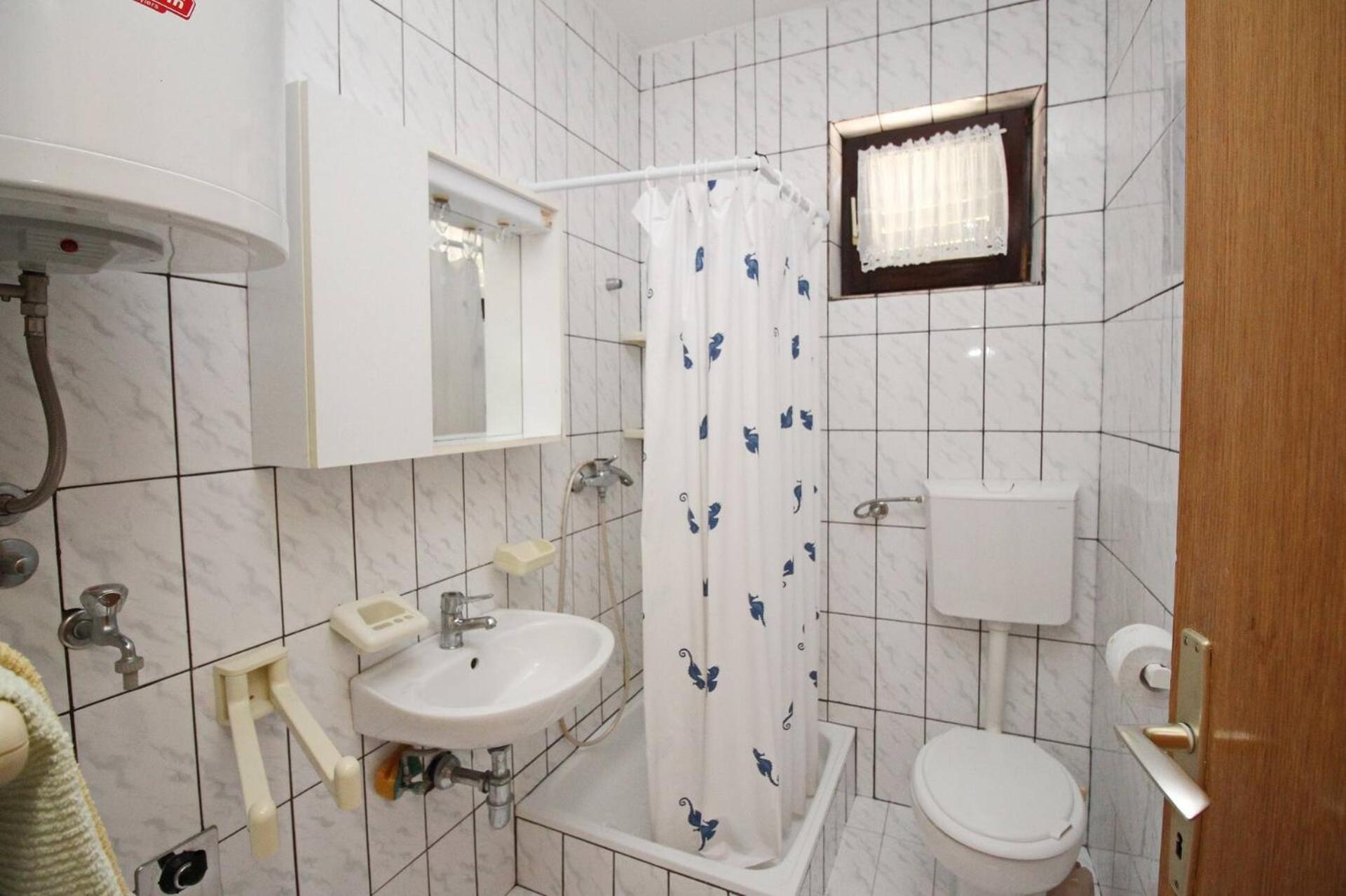 Apartments Karamarko Башка Экстерьер фото